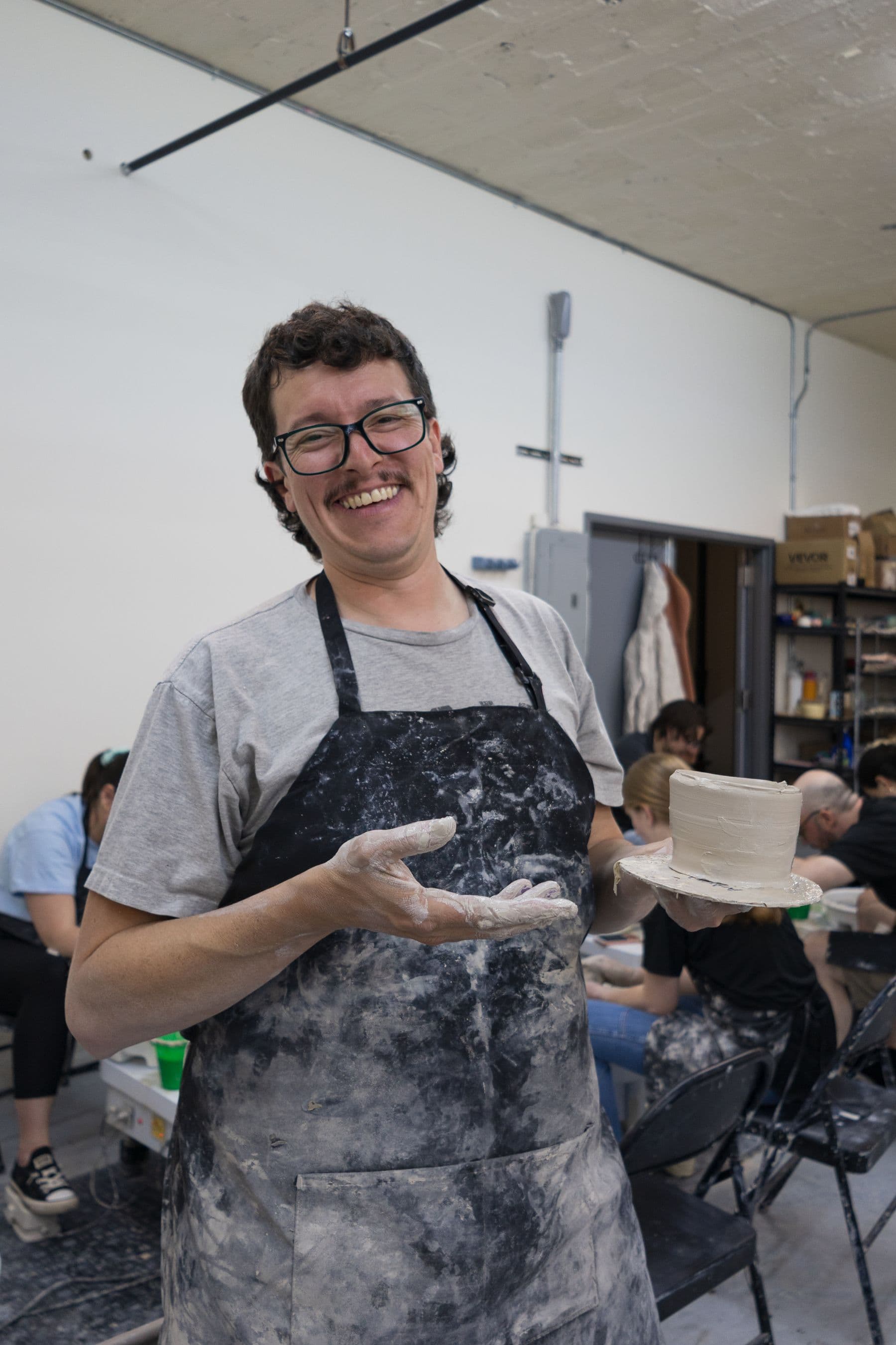 [Sundays] August 6-Week Pottery Course - View 4
