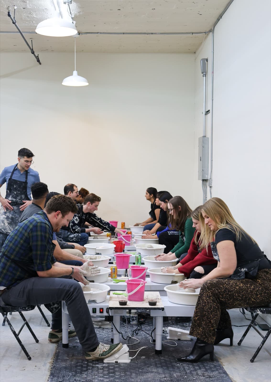 Blind Date Pottery Night — photo 1