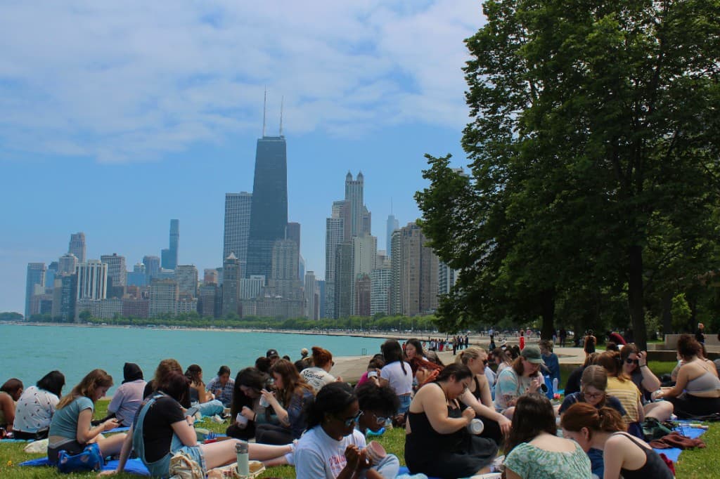 Chicago Girls Who Walk group at the lakefront